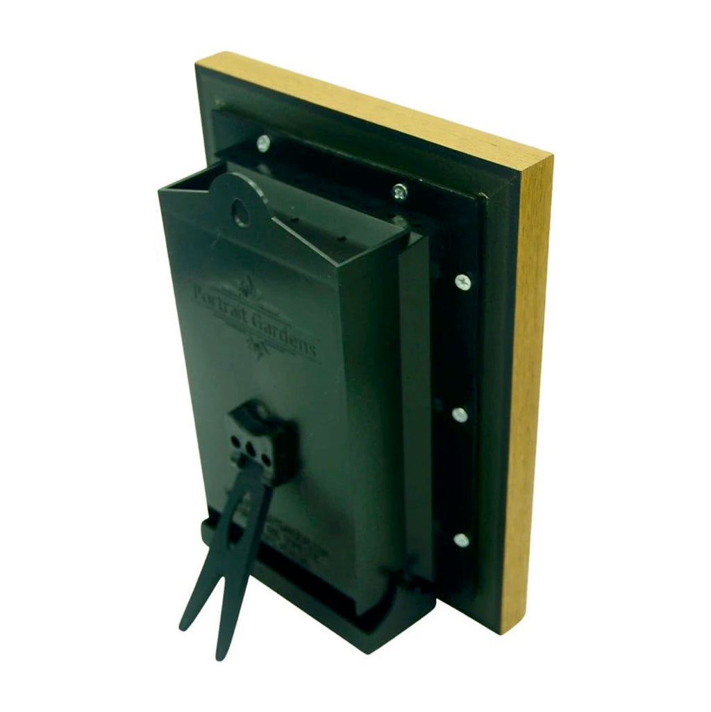 4x6 vertical planter kit by Portrait Gardens